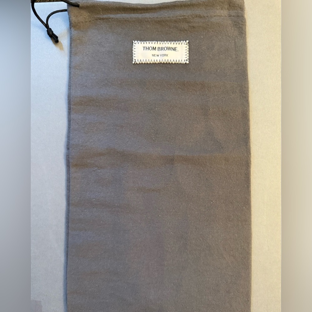 Brand new THOM BROWNE Gray Felt Dust / Shoe / Gift Bag, 8" W x 16" H
